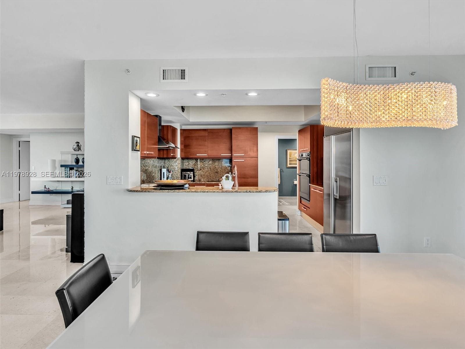 3535 OCEAN DR 905 photo 25