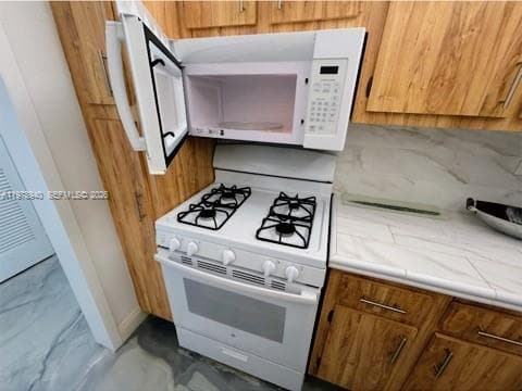 2030 S Ocean Dr 1802 photo 22