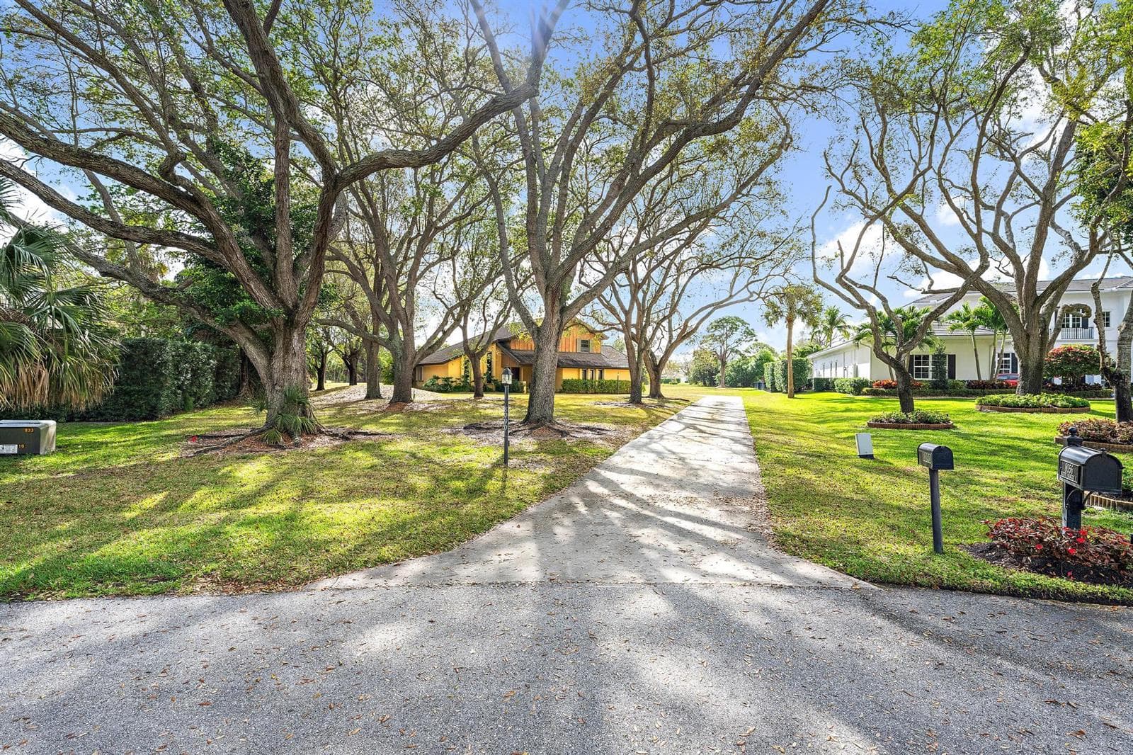 8090 Native Dancer Road E photo 22