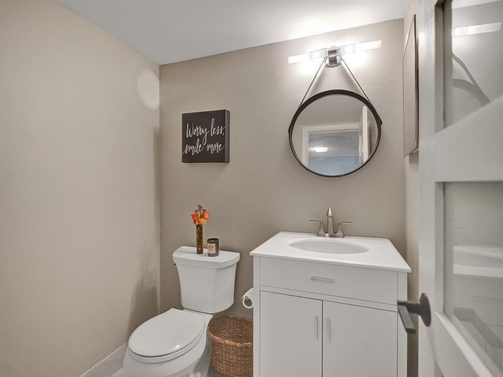 1301 River Reach Drive 201 photo 18