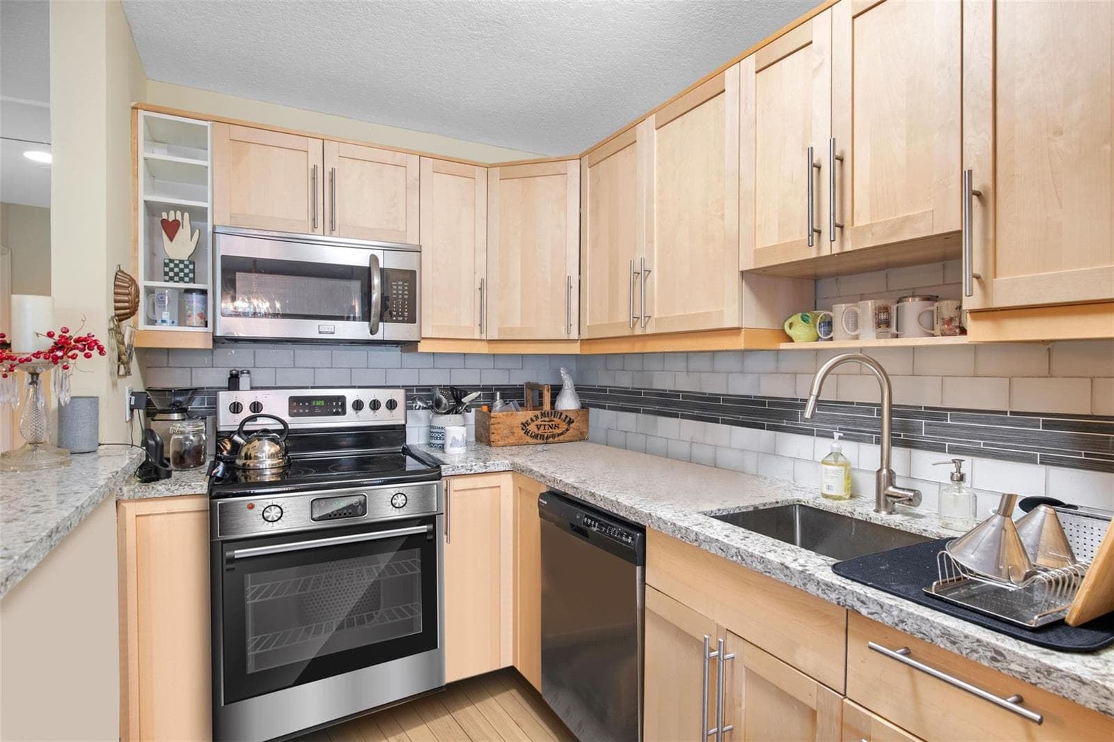1156 NW 83rd Avenue B66 photo 13
