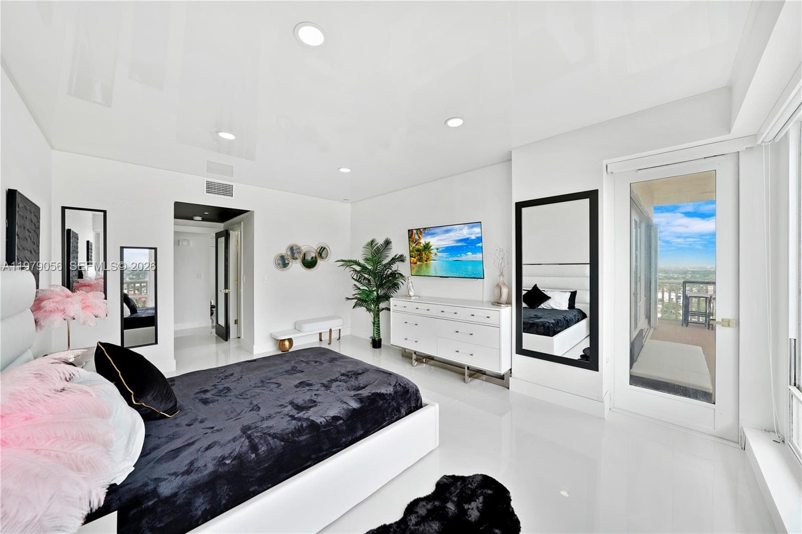 4020 Galt Ocean Dr 1801 photo 22