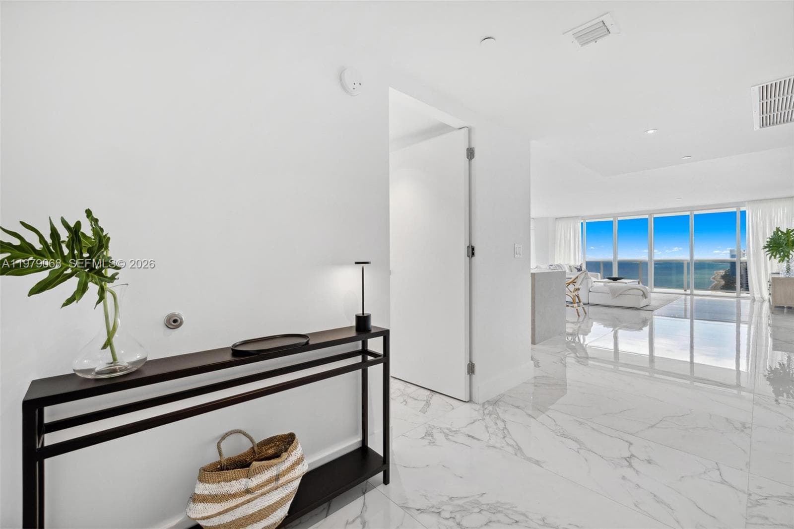 1830 S Ocean Dr 4502 photo 6