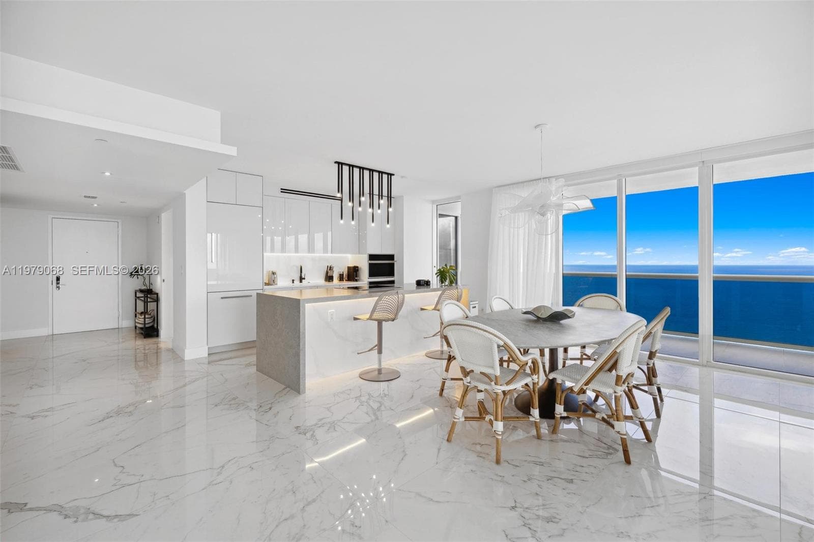 1830 S Ocean Dr 4502 photo 15