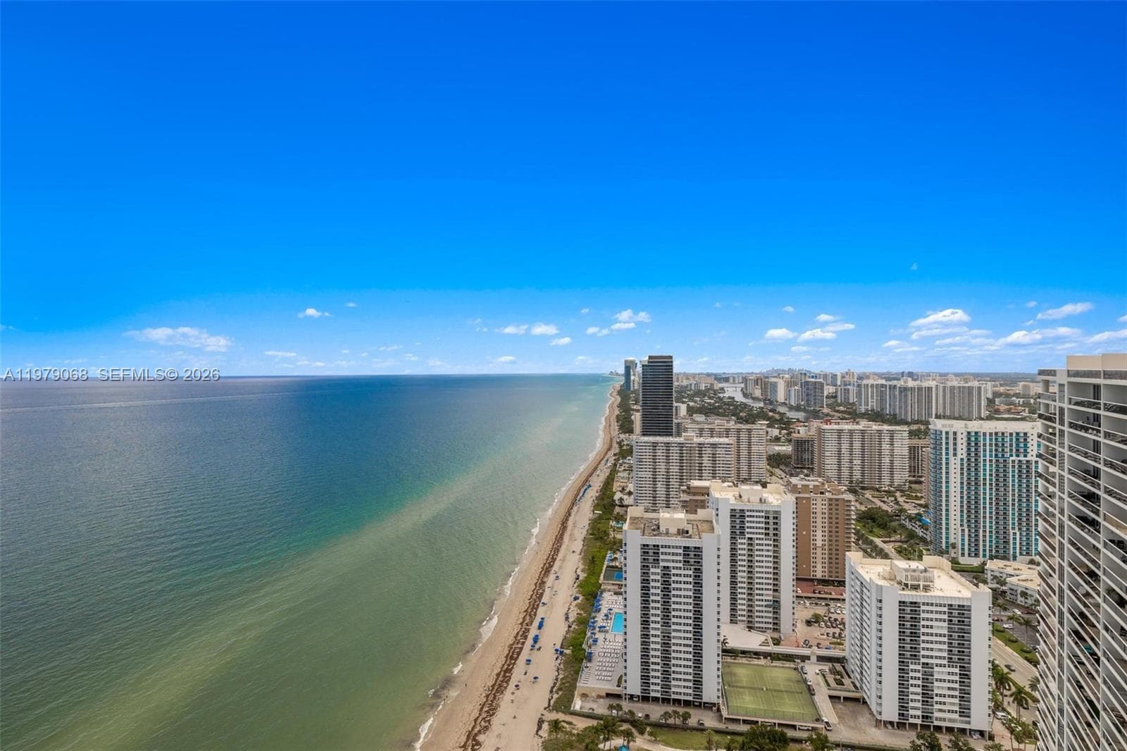 1830 S Ocean Dr 4502 photo 4