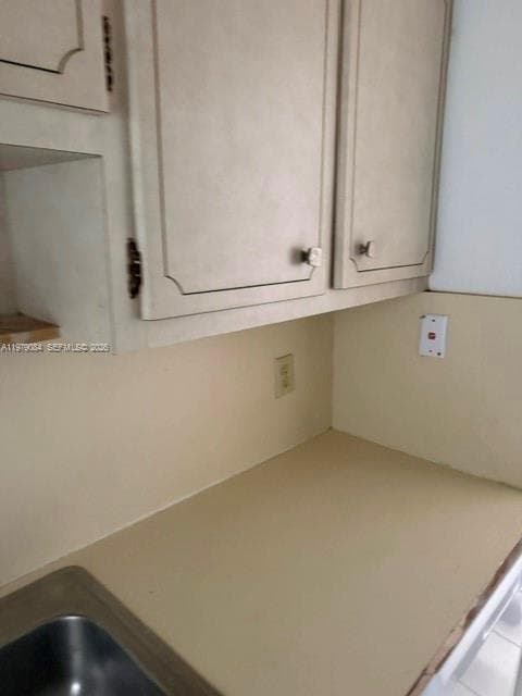 2430 135th St 102 photo 11