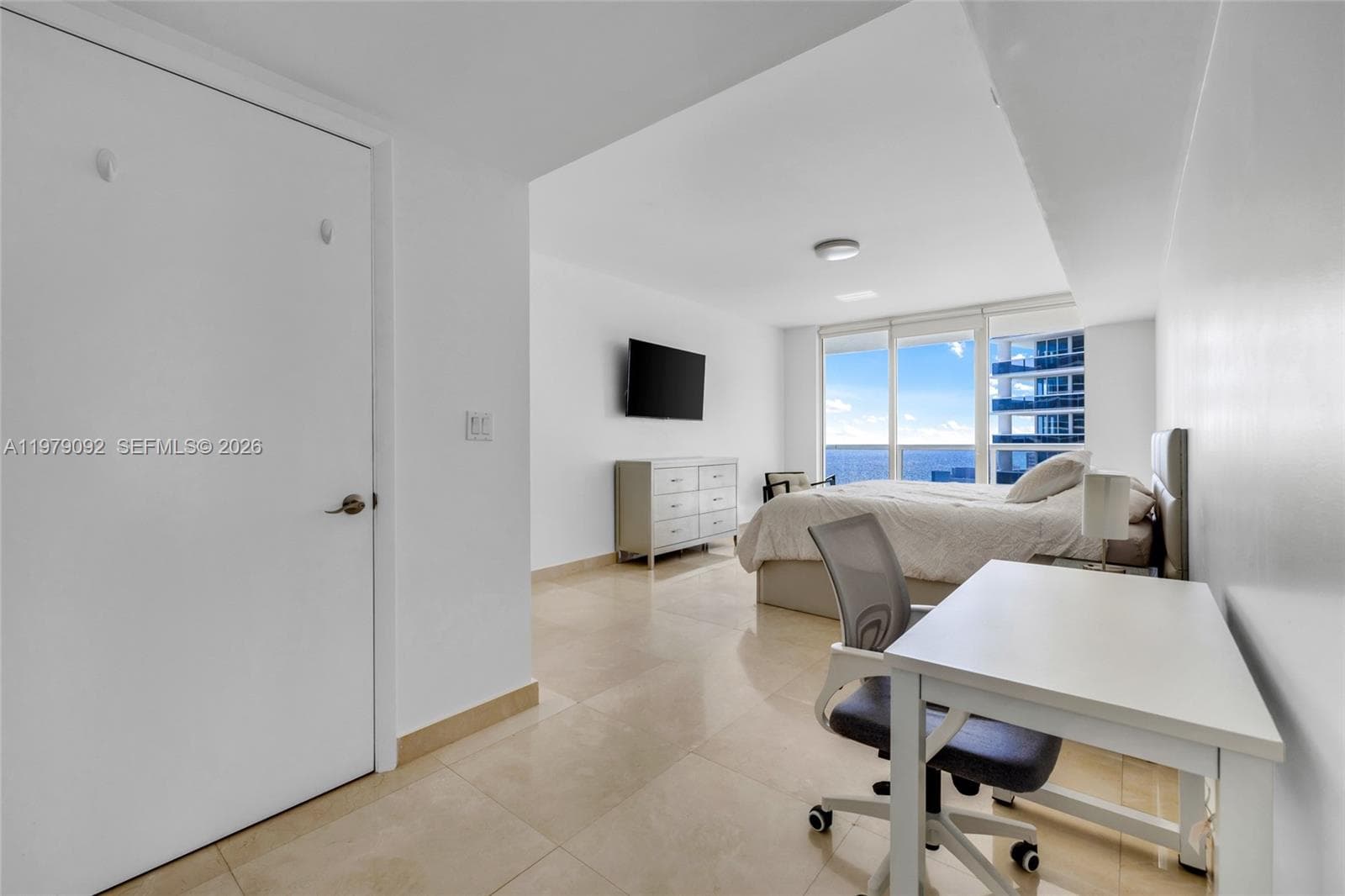 1830 S Ocean Dr 2806 photo 23
