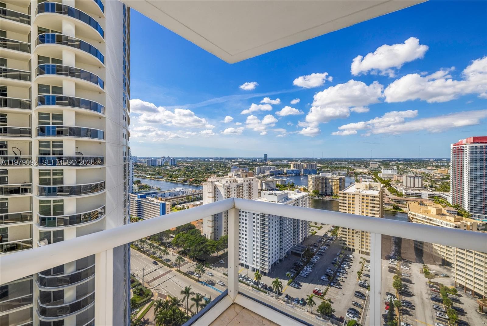 1830 S Ocean Dr 2806 photo 6