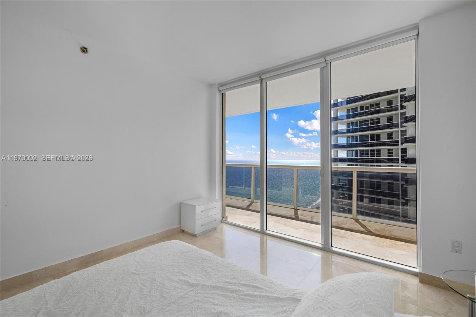1830 S Ocean Dr 2806 photo 22