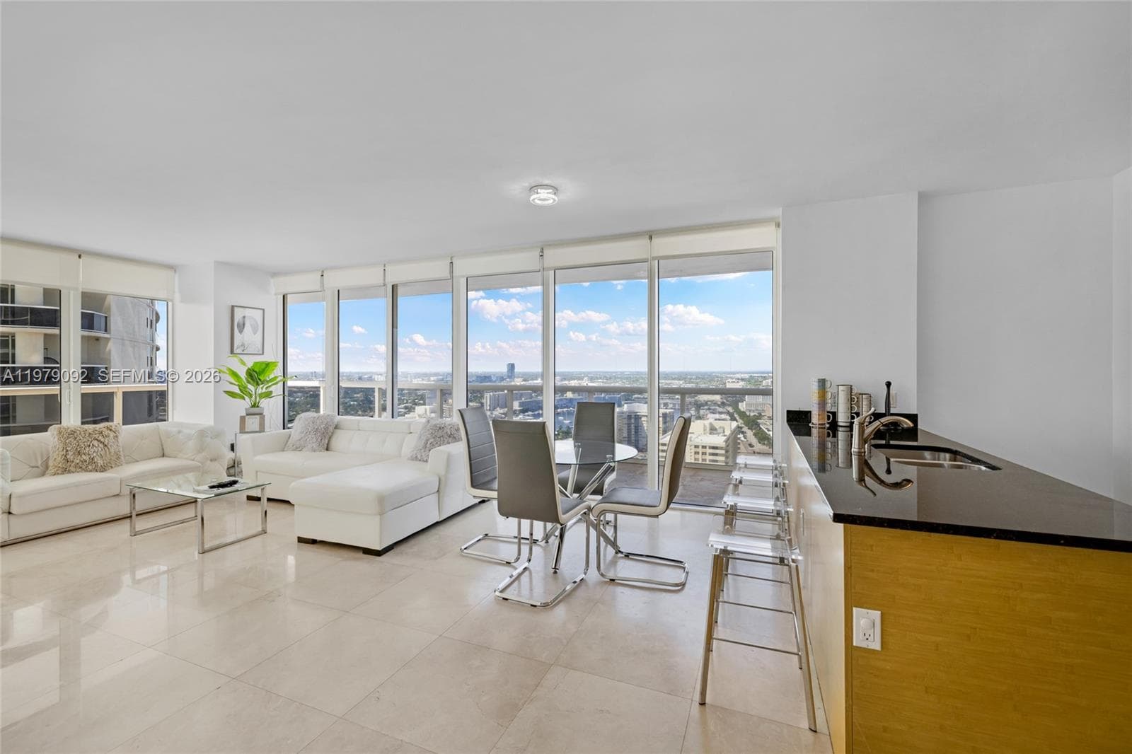 1830 S Ocean Dr 2806 photo 18