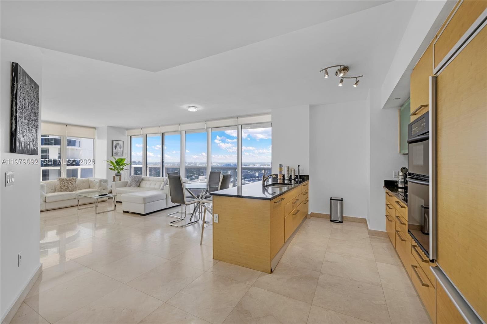 1830 S Ocean Dr 2806 photo 19