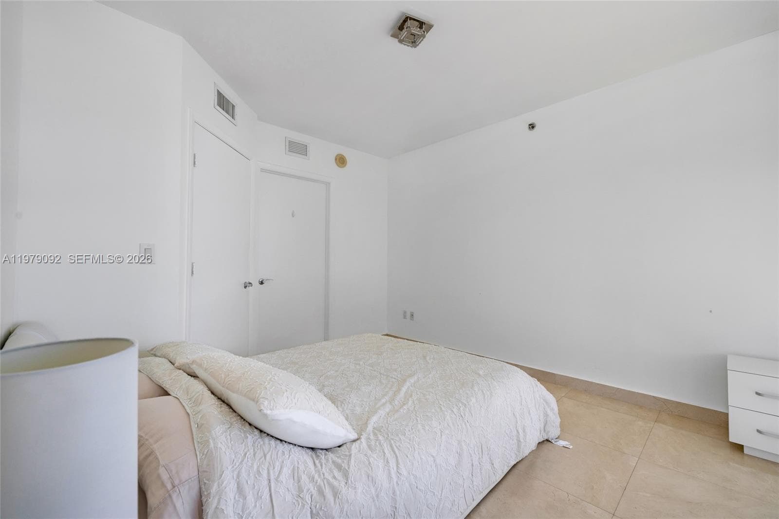 1830 S Ocean Dr 2806 photo 21
