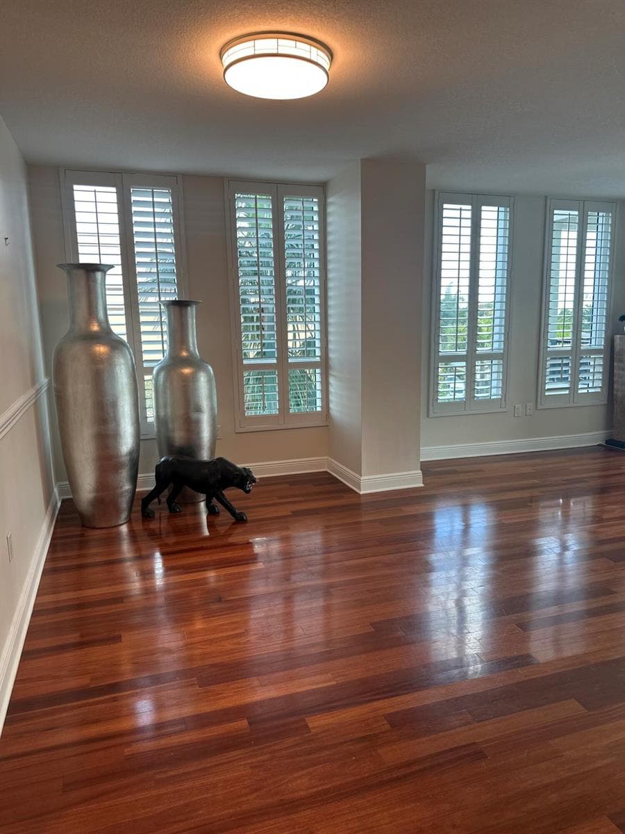 610 W Las Olas Boulevard 517 photo 4