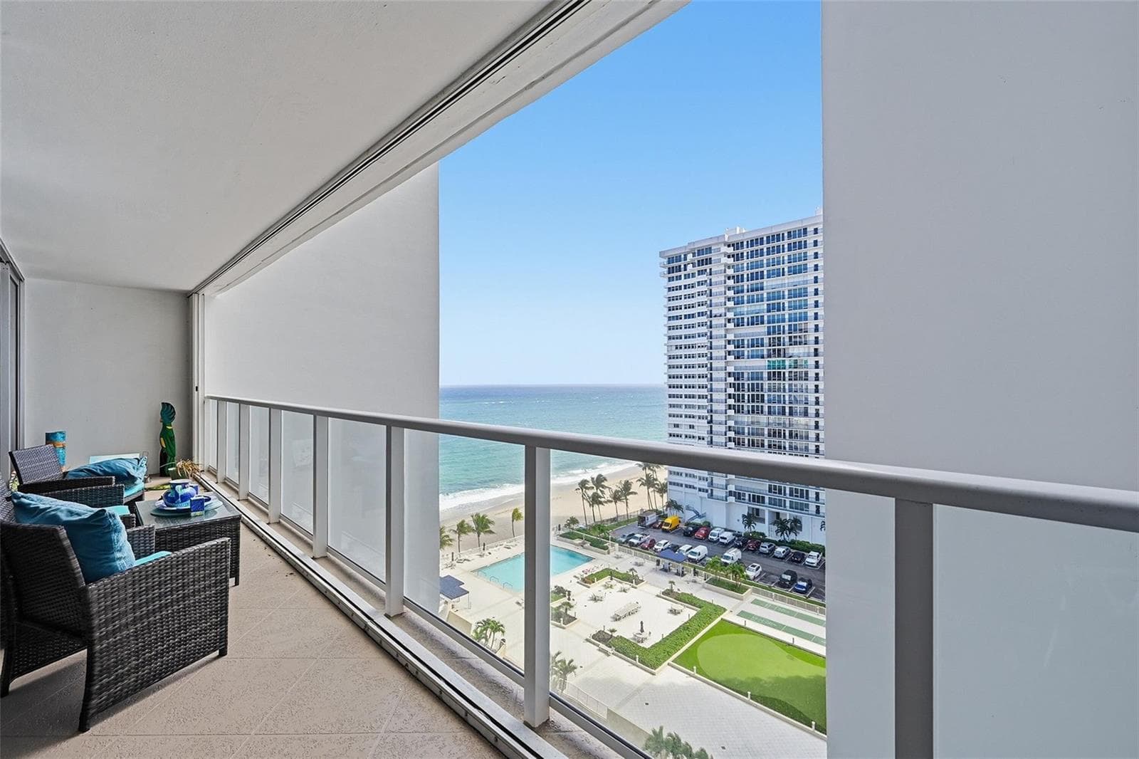 4300 N Ocean Boulevard 14g photo 1
