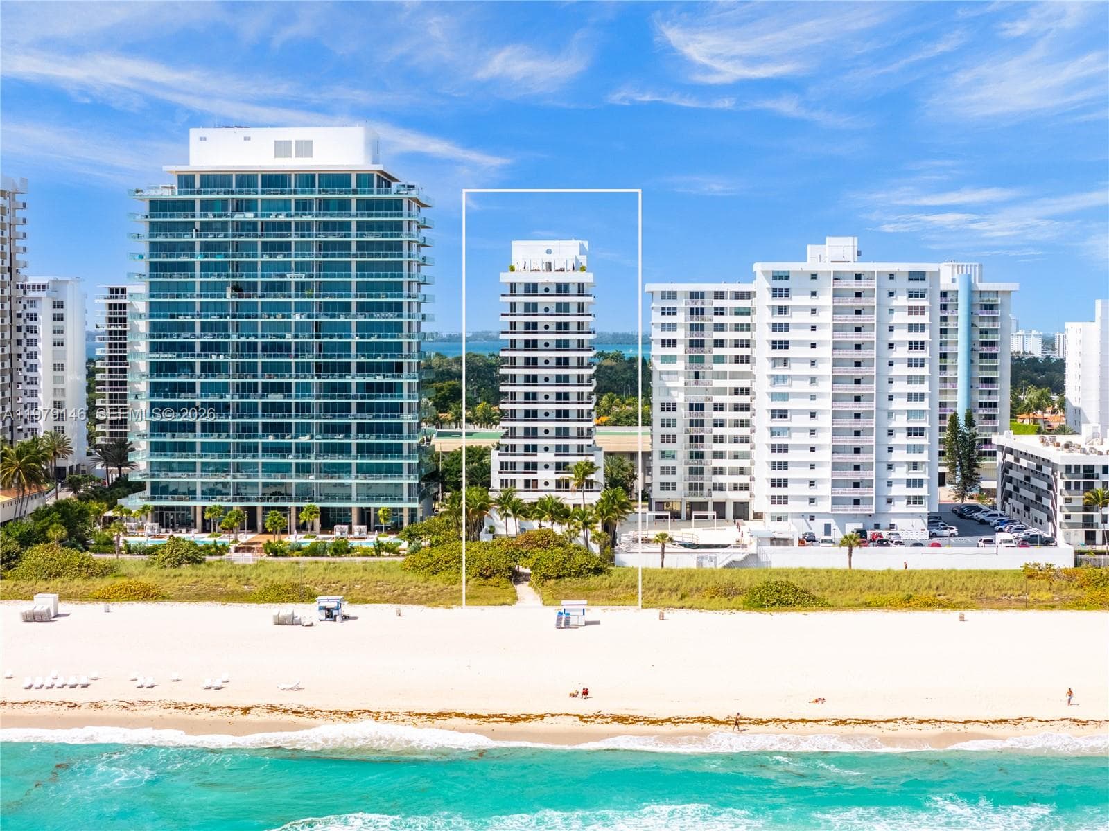 5801 Collins Ave PH1600 photo 4