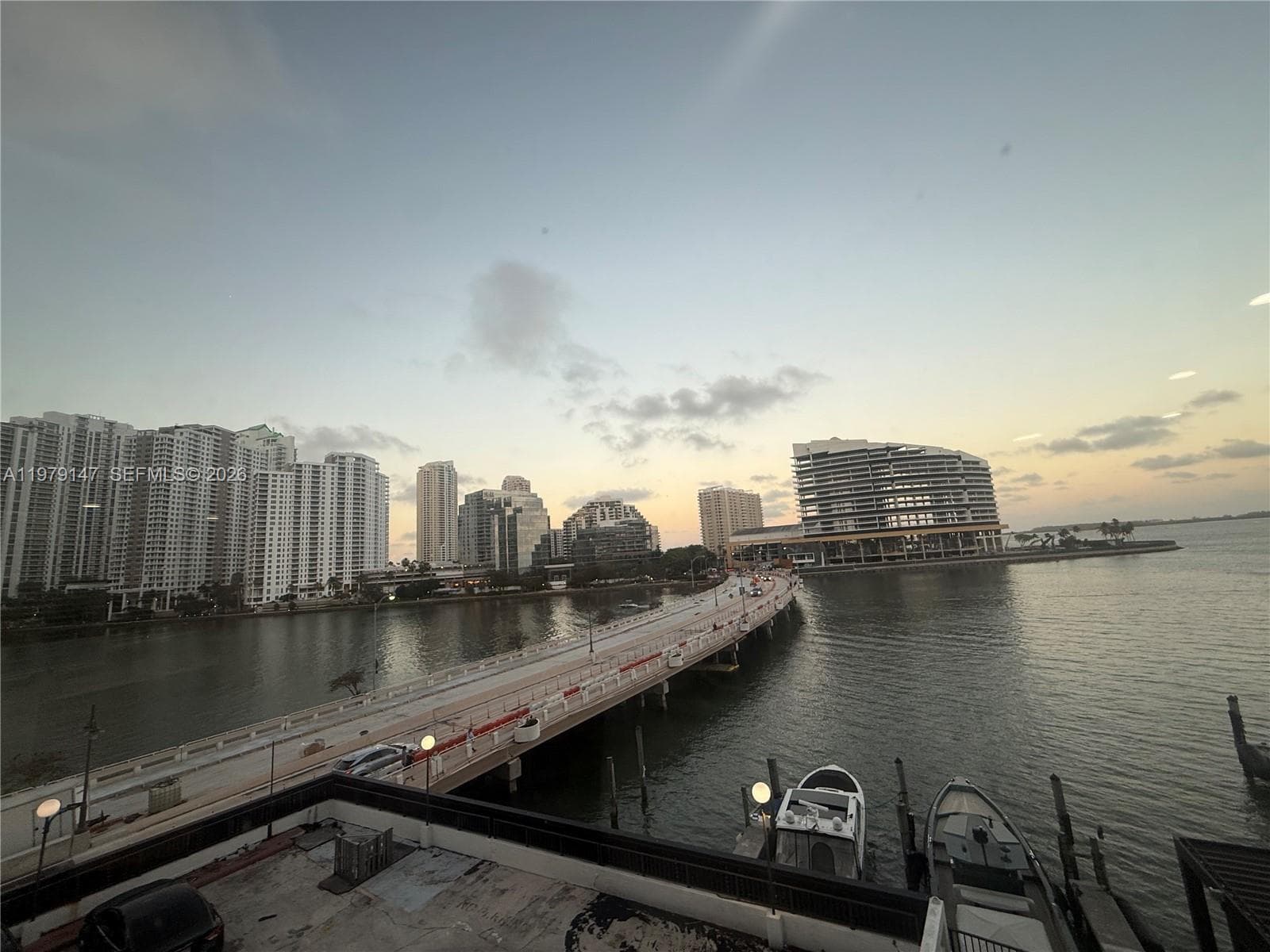 801 Brickell Bay Dr 470 photo 2