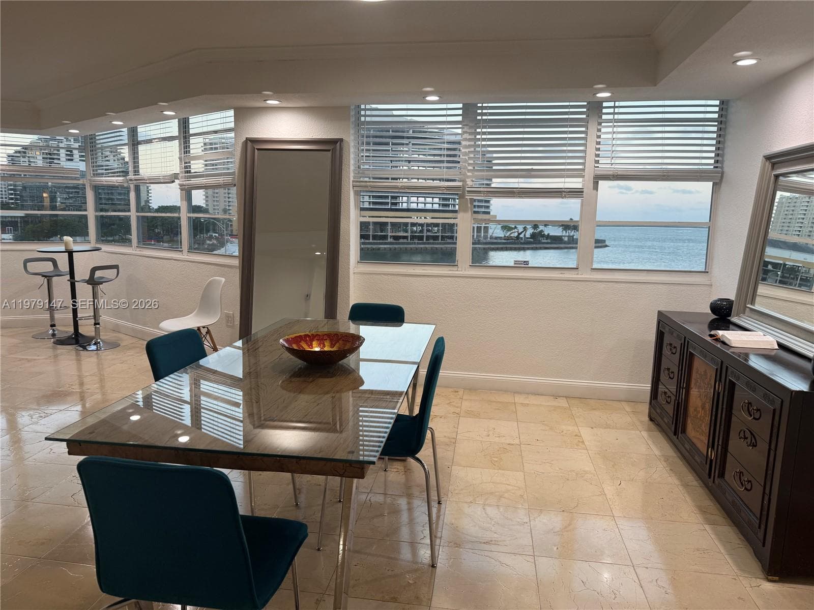 801 Brickell Bay Dr 470 photo 5