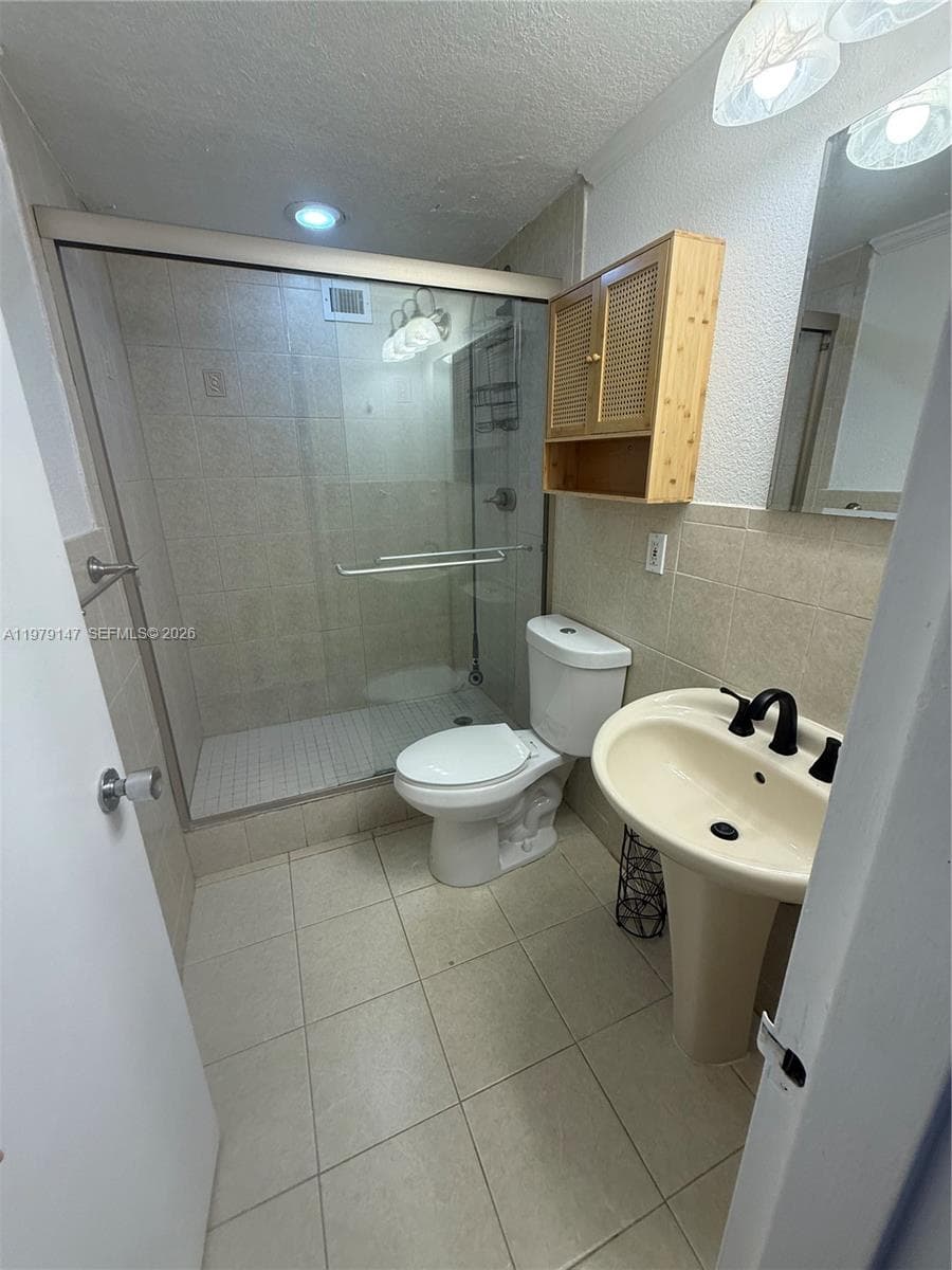 801 Brickell Bay Dr 470 photo 9