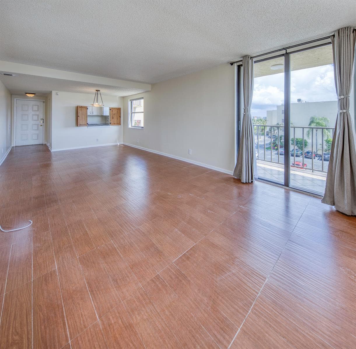 890 N Federal Highway 412 photo 7