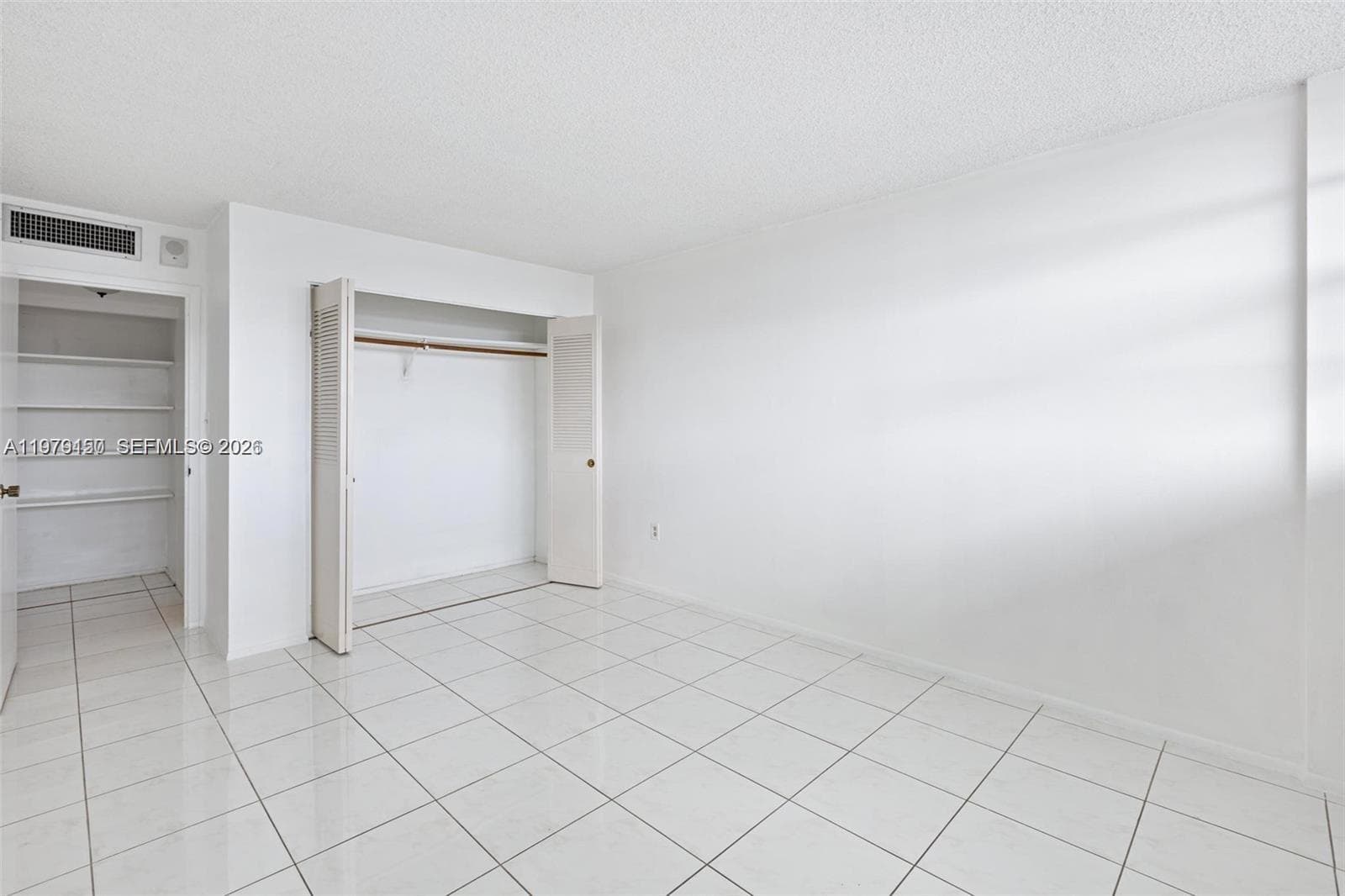 13155 Ixora Ct 406 photo 6
