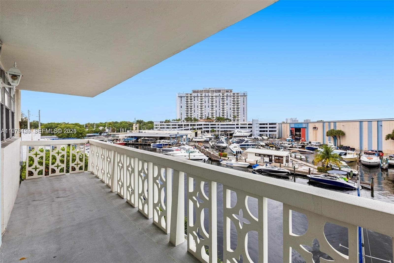 13155 Ixora Ct 406 photo 18