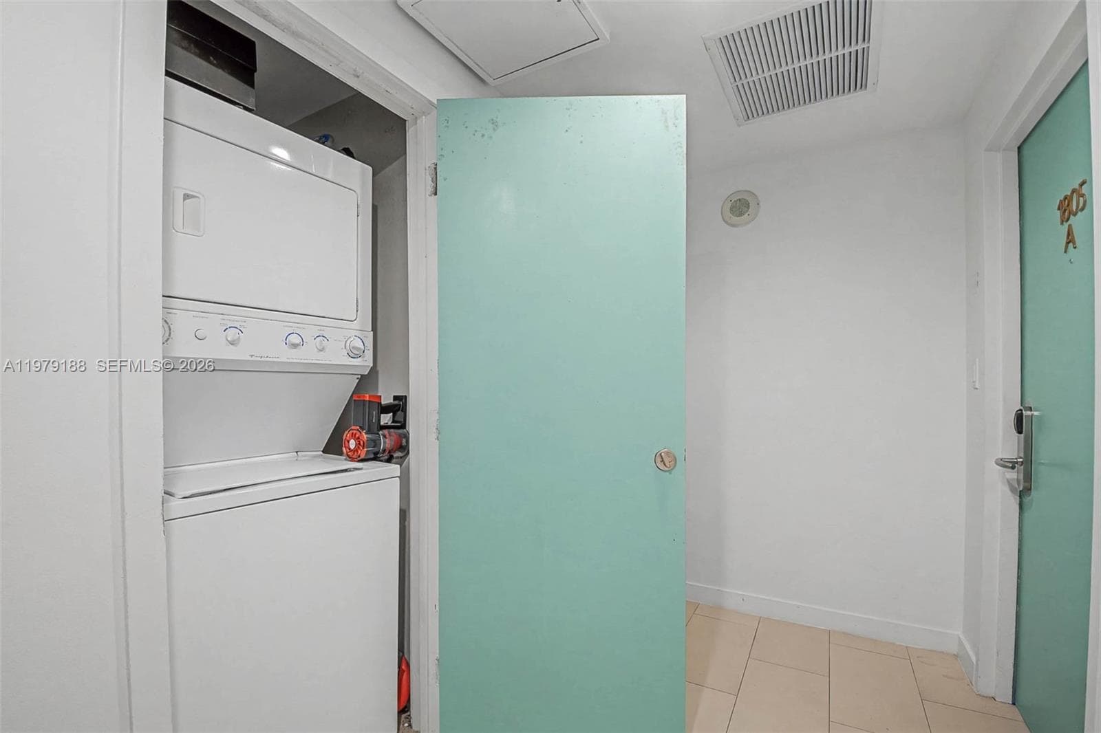 1805 photo 17