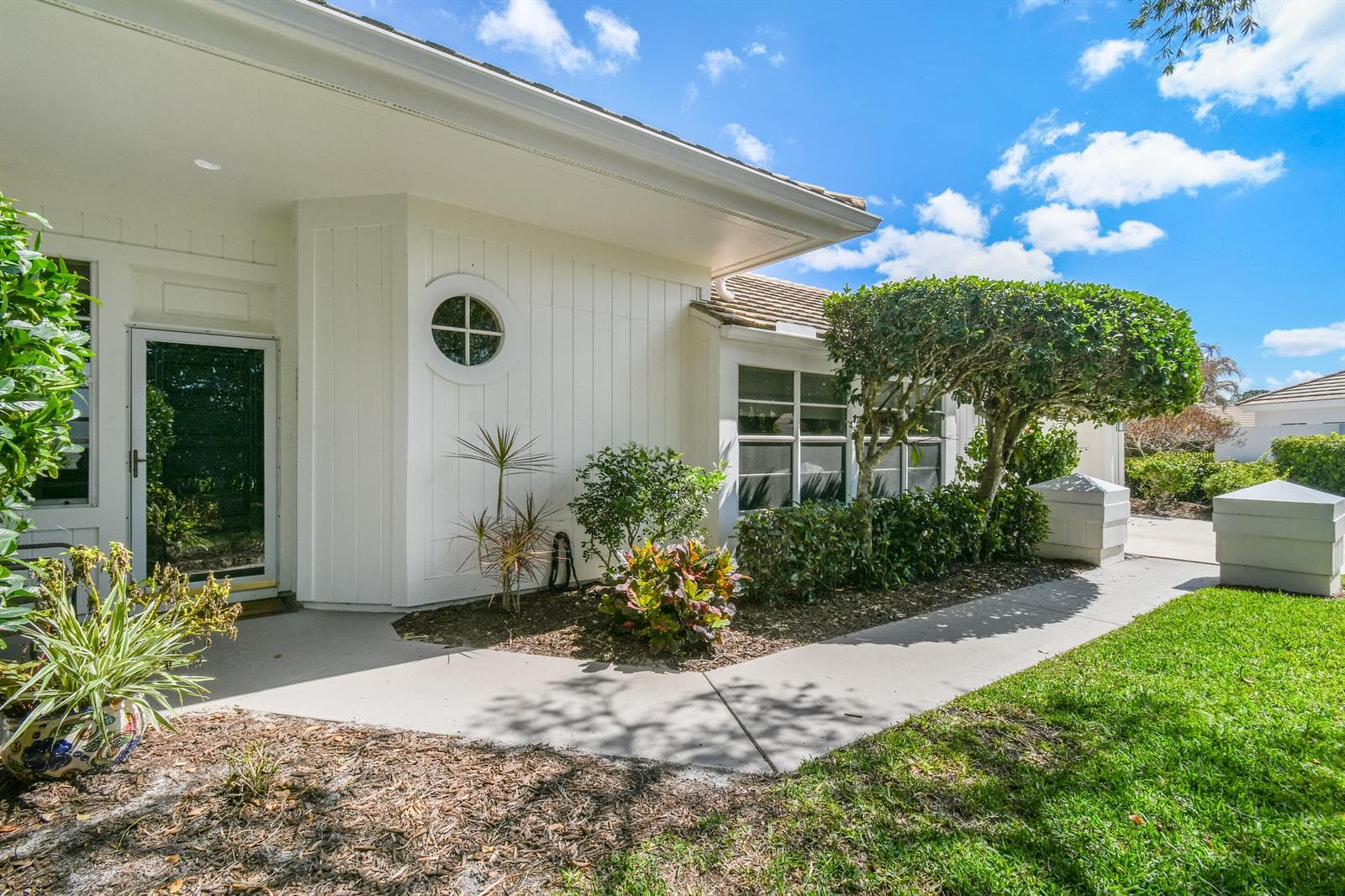 2201 NW Seagrass Drive photo 9