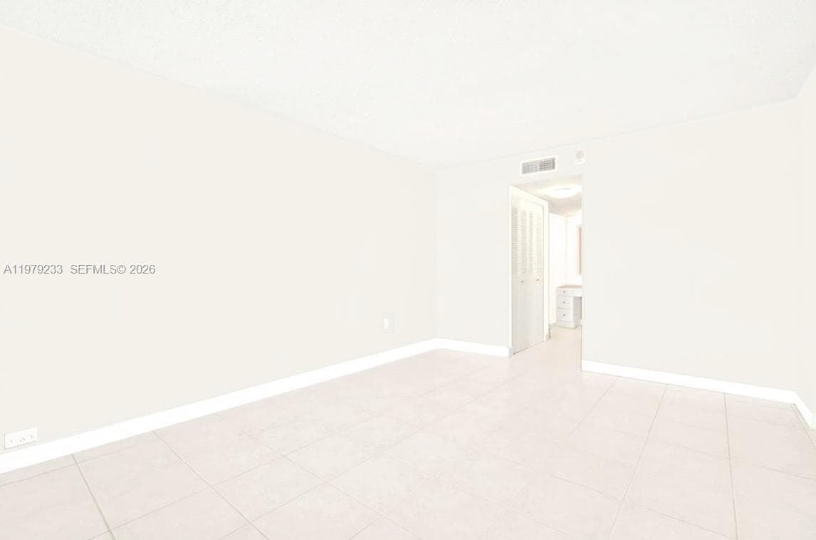 13155 NE Ixora Ct 310 photo 13