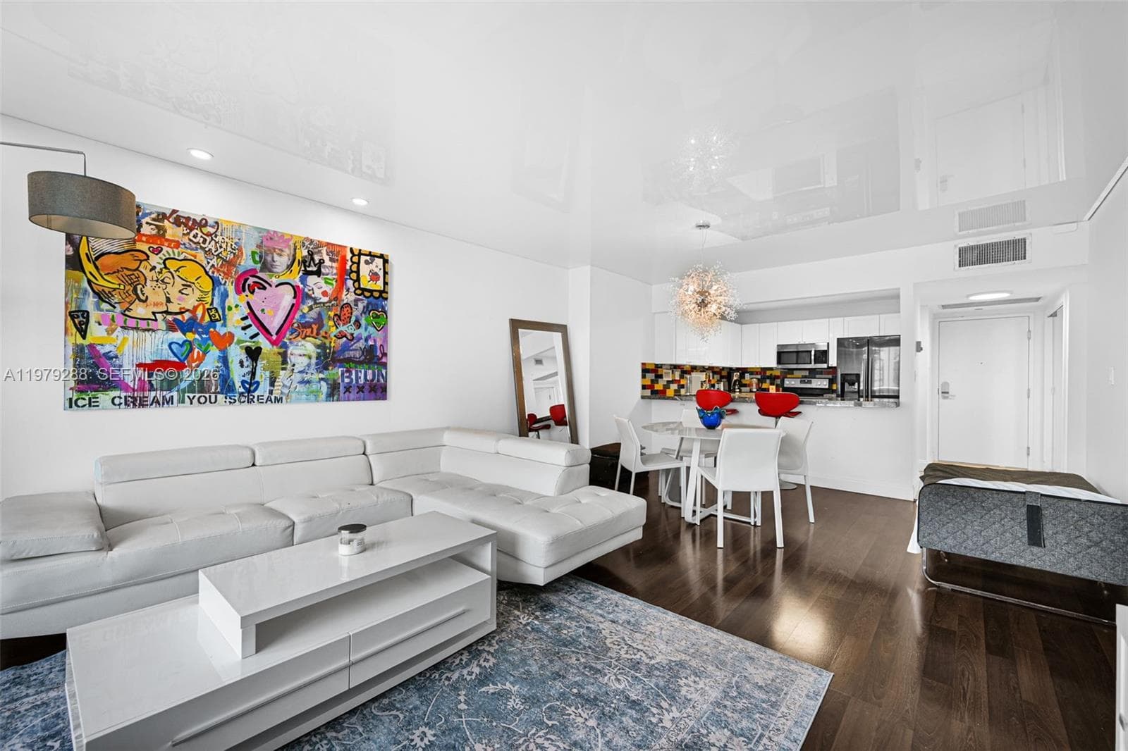 2301 Collins Ave 1204 photo 6