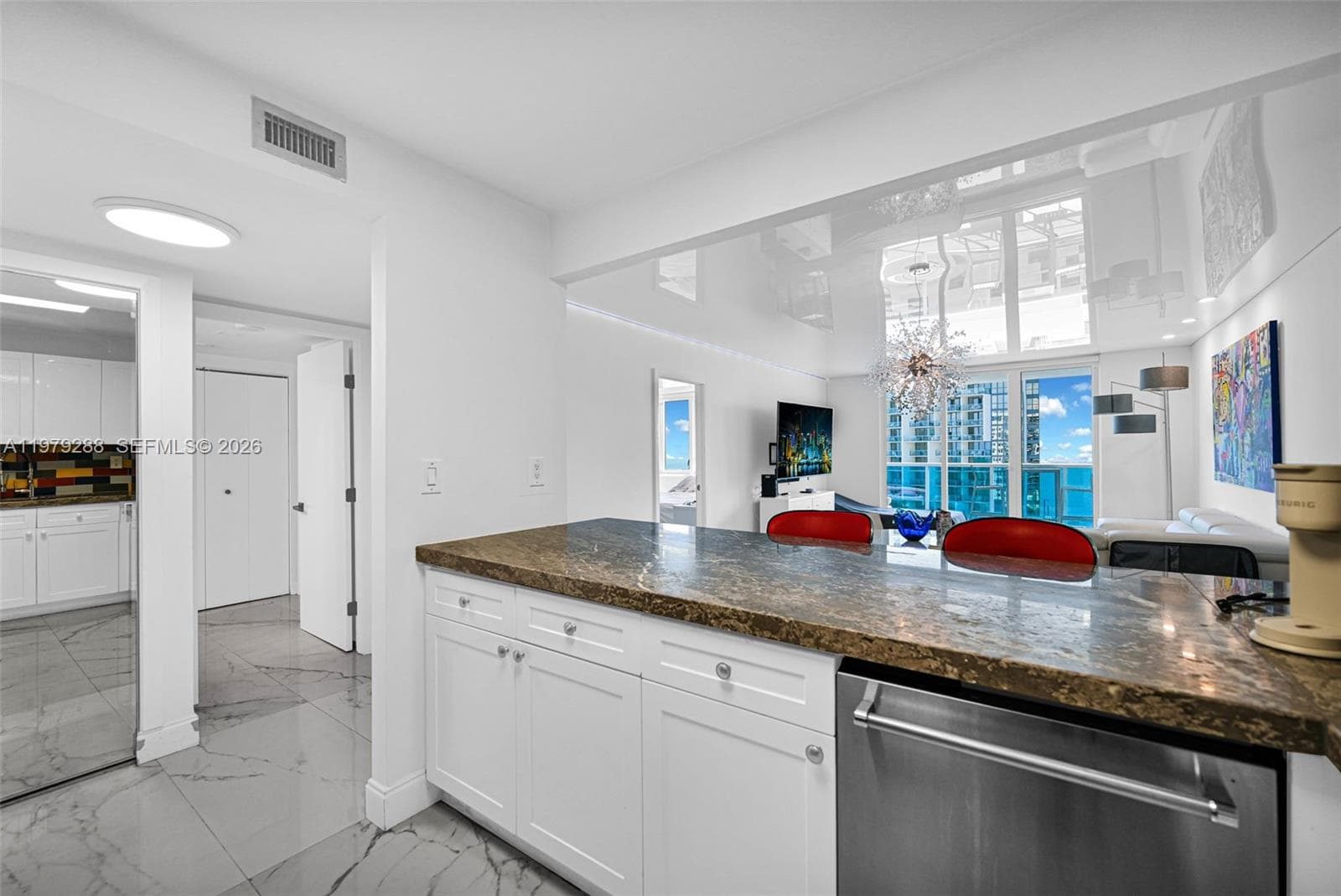 2301 Collins Ave 1204 photo 5