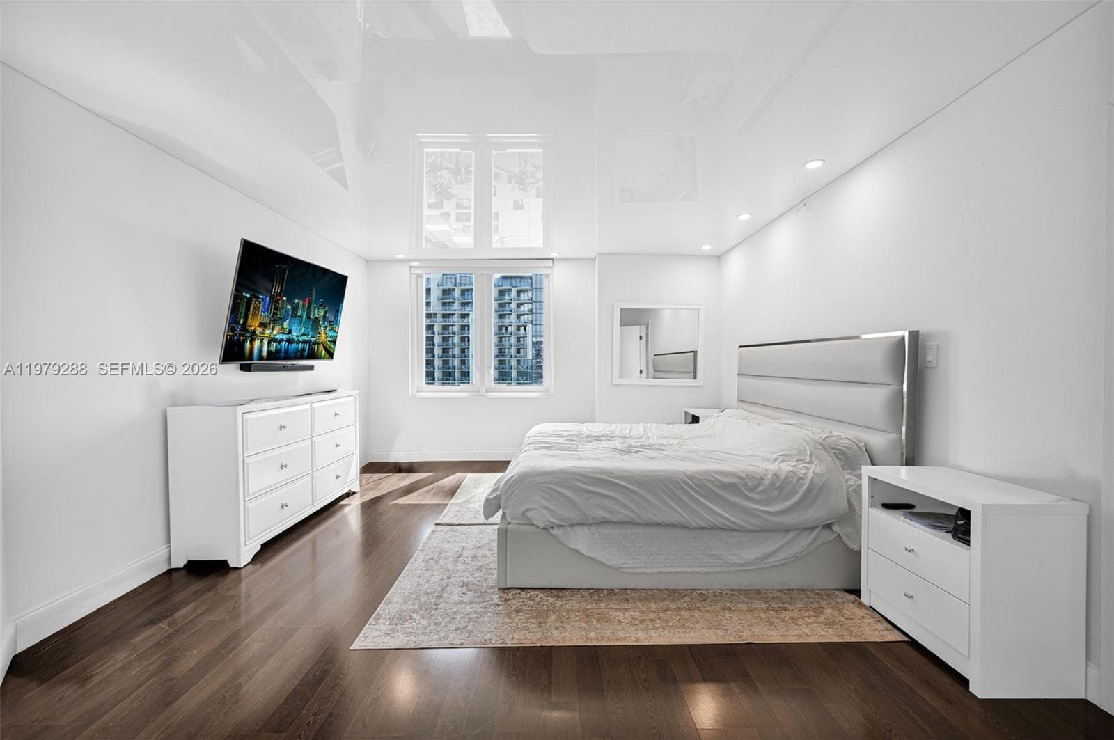 2301 Collins Ave 1204 photo 14