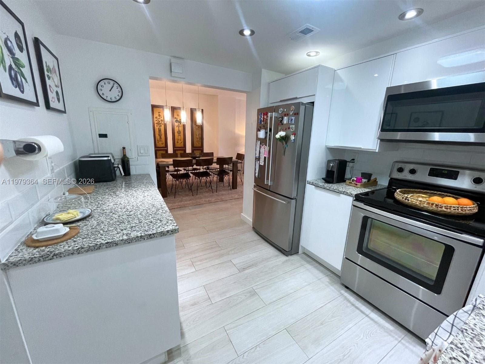 500 Bayview Dr 1123 photo 2