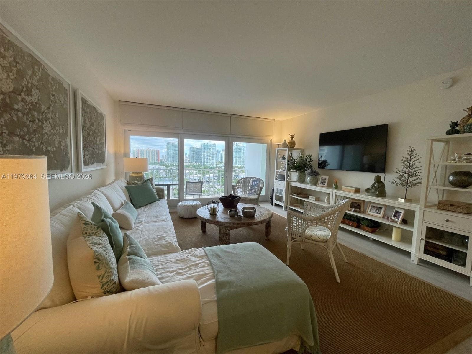 500 Bayview Dr 1123 photo 4