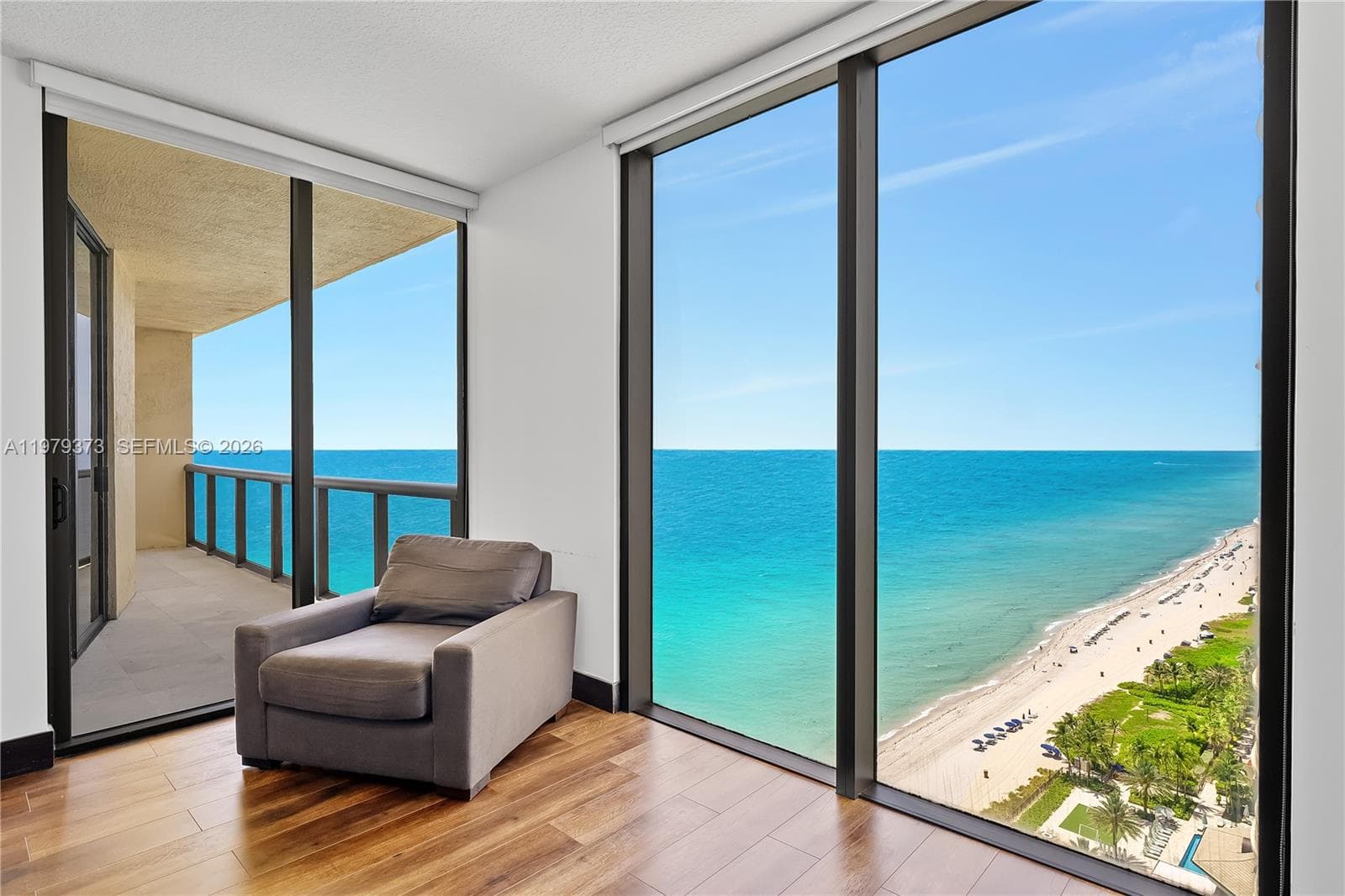 16275 Collins Ave 2101 photo 17