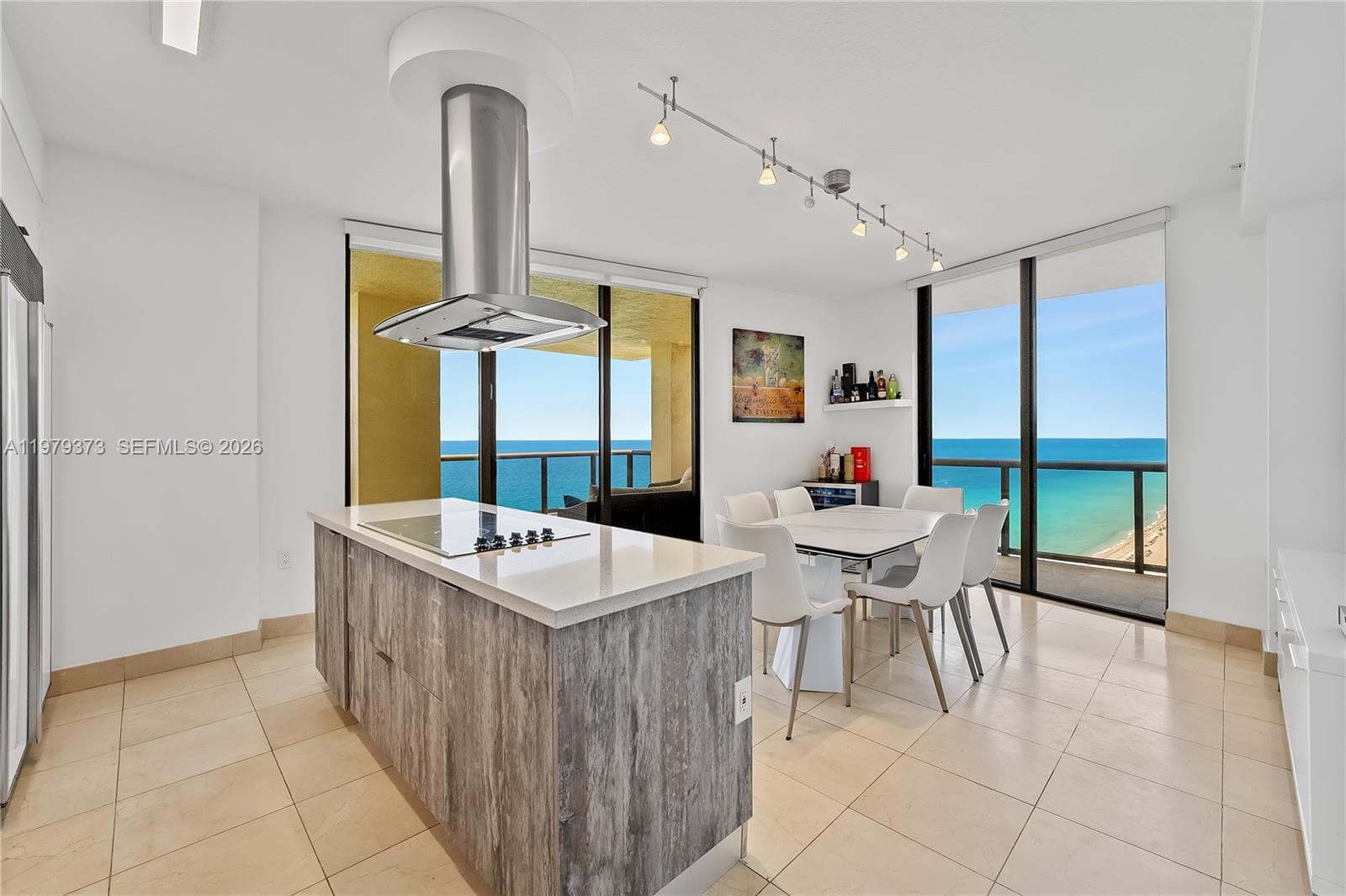 16275 Collins Ave 2101 photo 14
