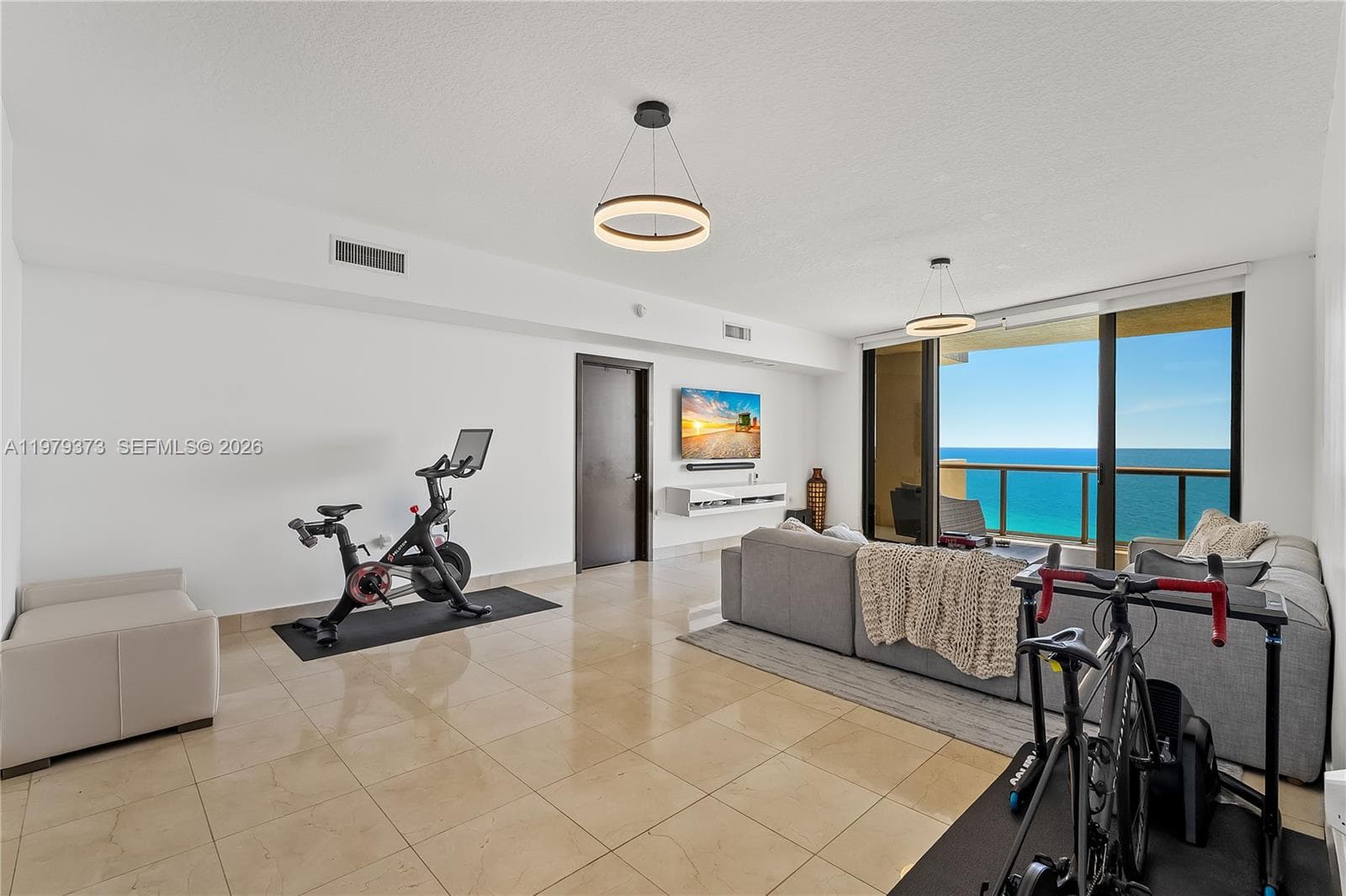 16275 Collins Ave 2101 photo 8