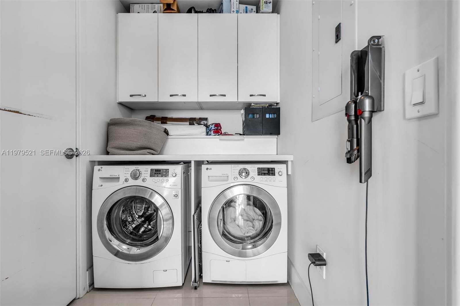 6899 Collins Ave 2403 photo 18