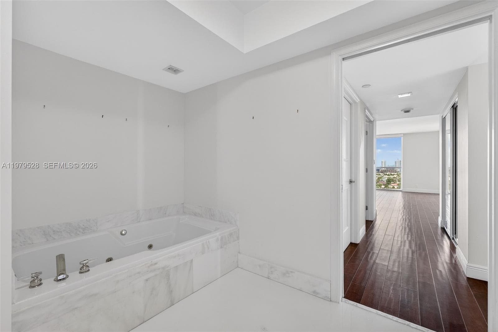 3600 Yacht Club Dr 1802 photo 17