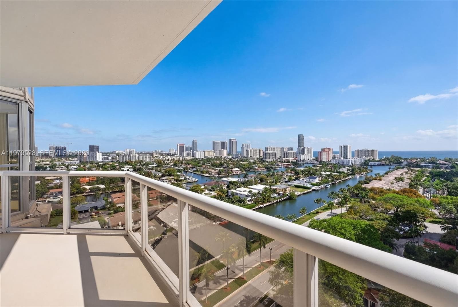 3600 Yacht Club Dr 1802 photo 1