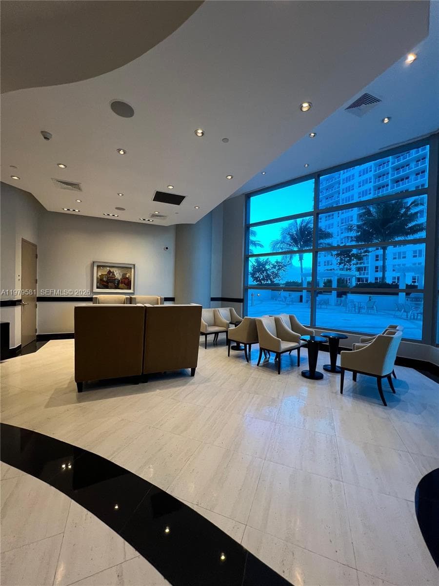 3101 S Ocean Dr 3102 photo 5