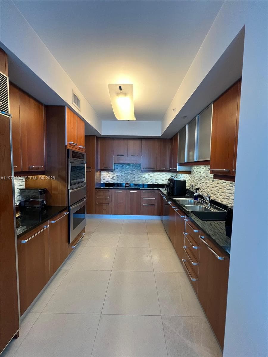 3101 S Ocean Dr 3102 photo 9