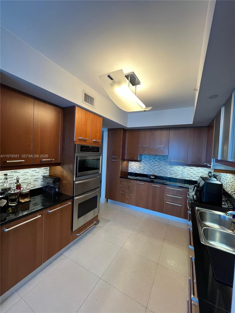 3101 S Ocean Dr 3102 photo 14