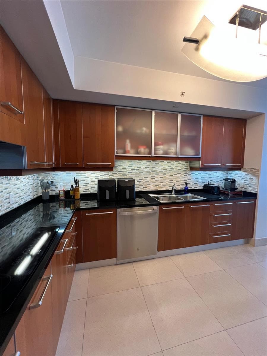 3101 S Ocean Dr 3102 photo 11