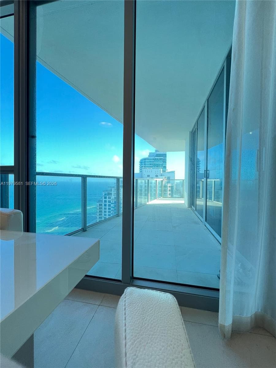 3101 S Ocean Dr 3102 photo 25