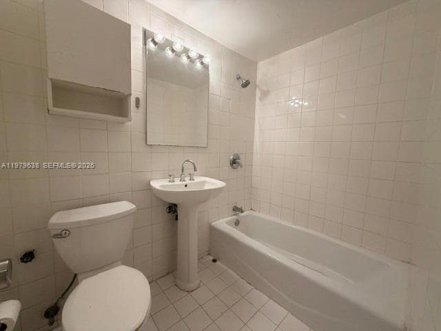 2445 Lake Pancoast Dr 7 photo 22