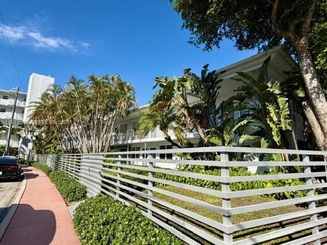 2445 Lake Pancoast Dr 7 photo 3