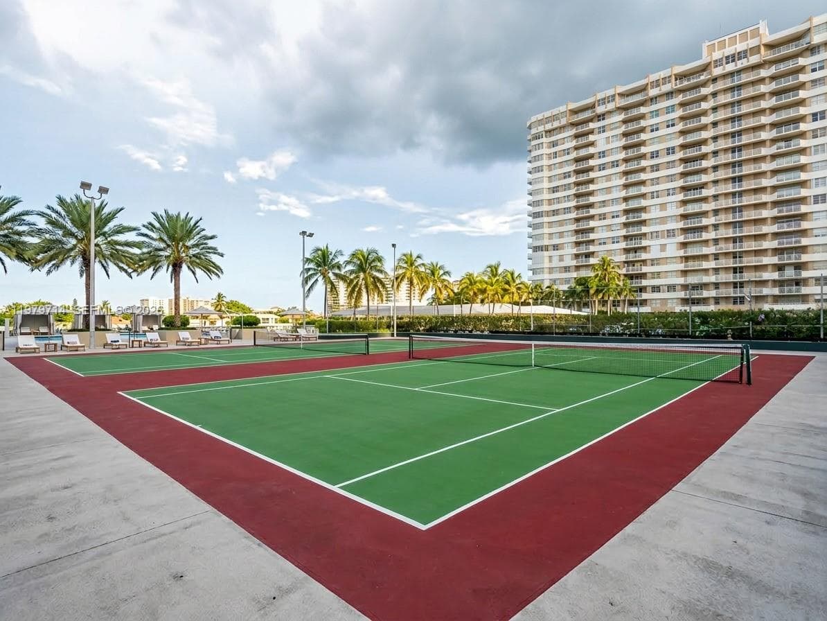 1985 Ocean Dr 2B photo 15