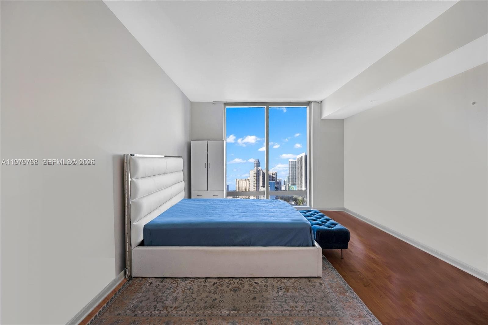 1945 Ocean Dr 714 photo 10