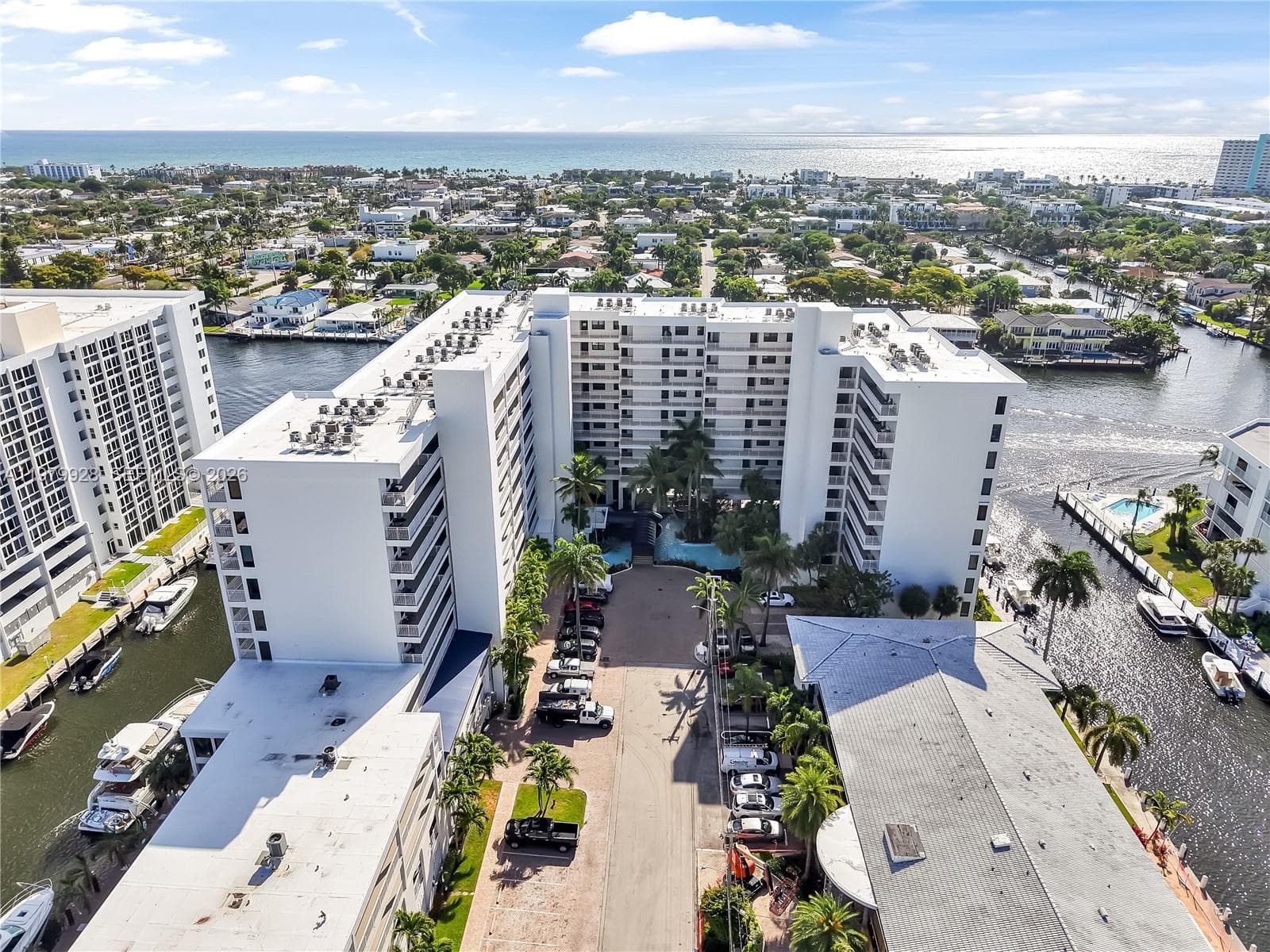 3100 48th St PH18 photo 9