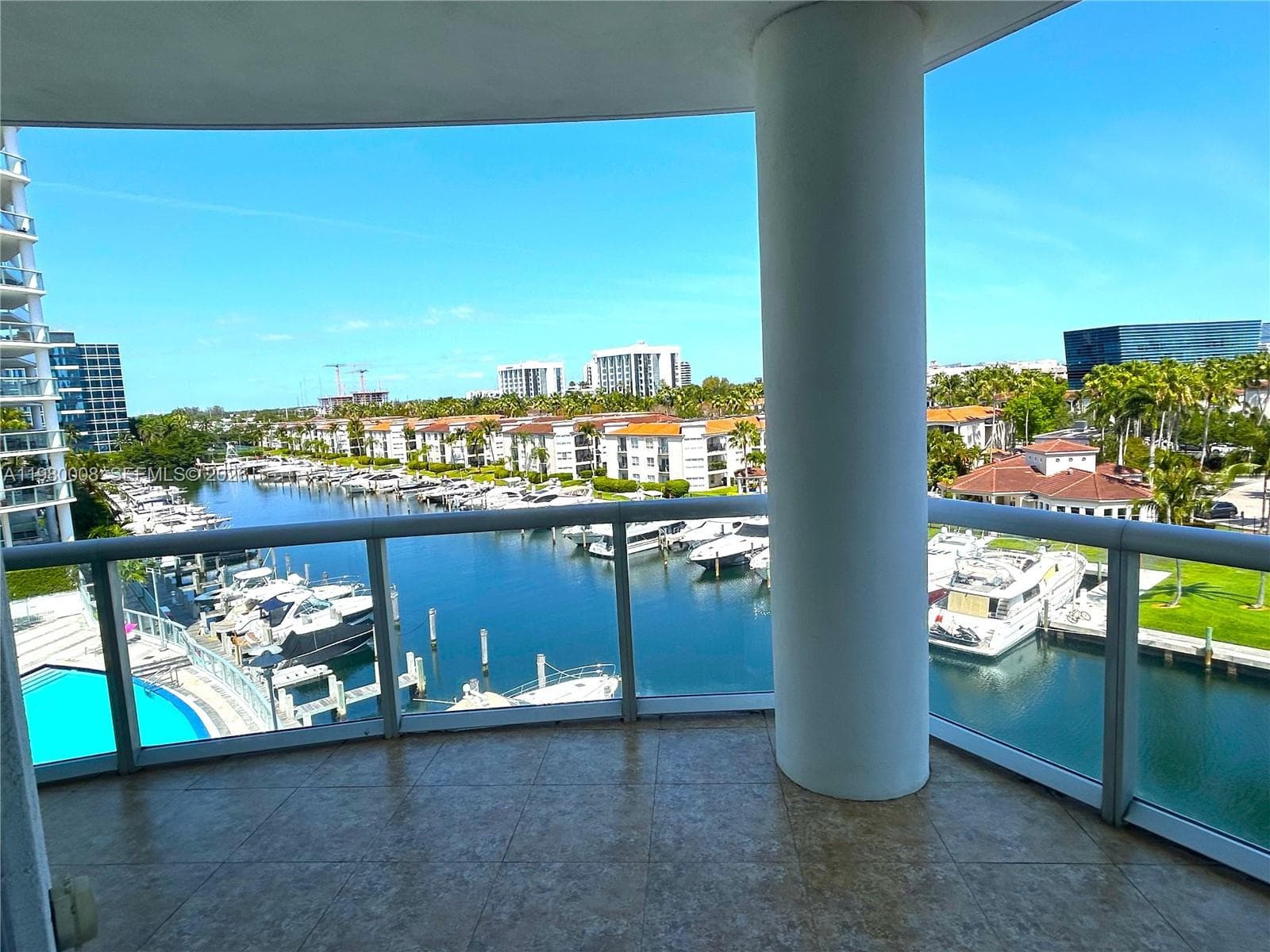 3131 188 ST 2-601 photo 2